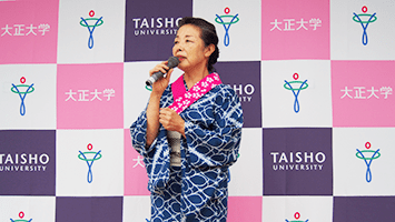 坂東さん挨拶の様子