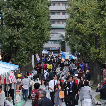 学生がすべてつくる「鴨台祭」